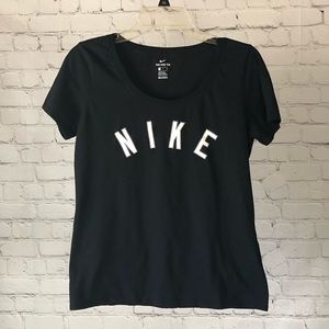 SHIRT - Women's black and white NIKE graphic short sleeve t-shirt. Size small